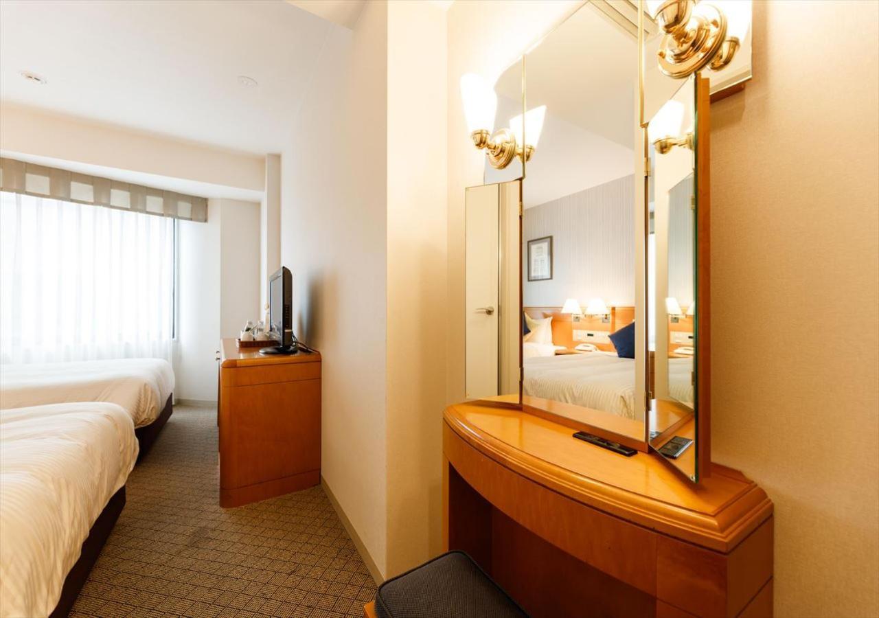 คะนะซะวะ นิวแกรนด์ โฮเต็ล พรีเมียร์ Hotel คานาซาว่า ภายนอก รูปภาพ